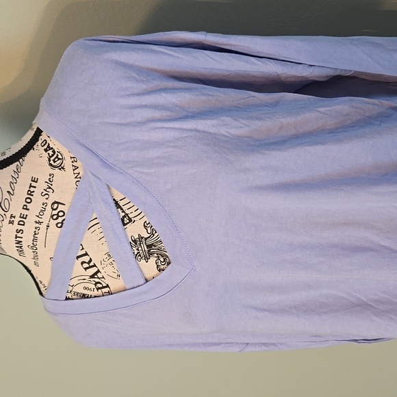 Blue V-neck Long Sleeve - Picture 2 of 6